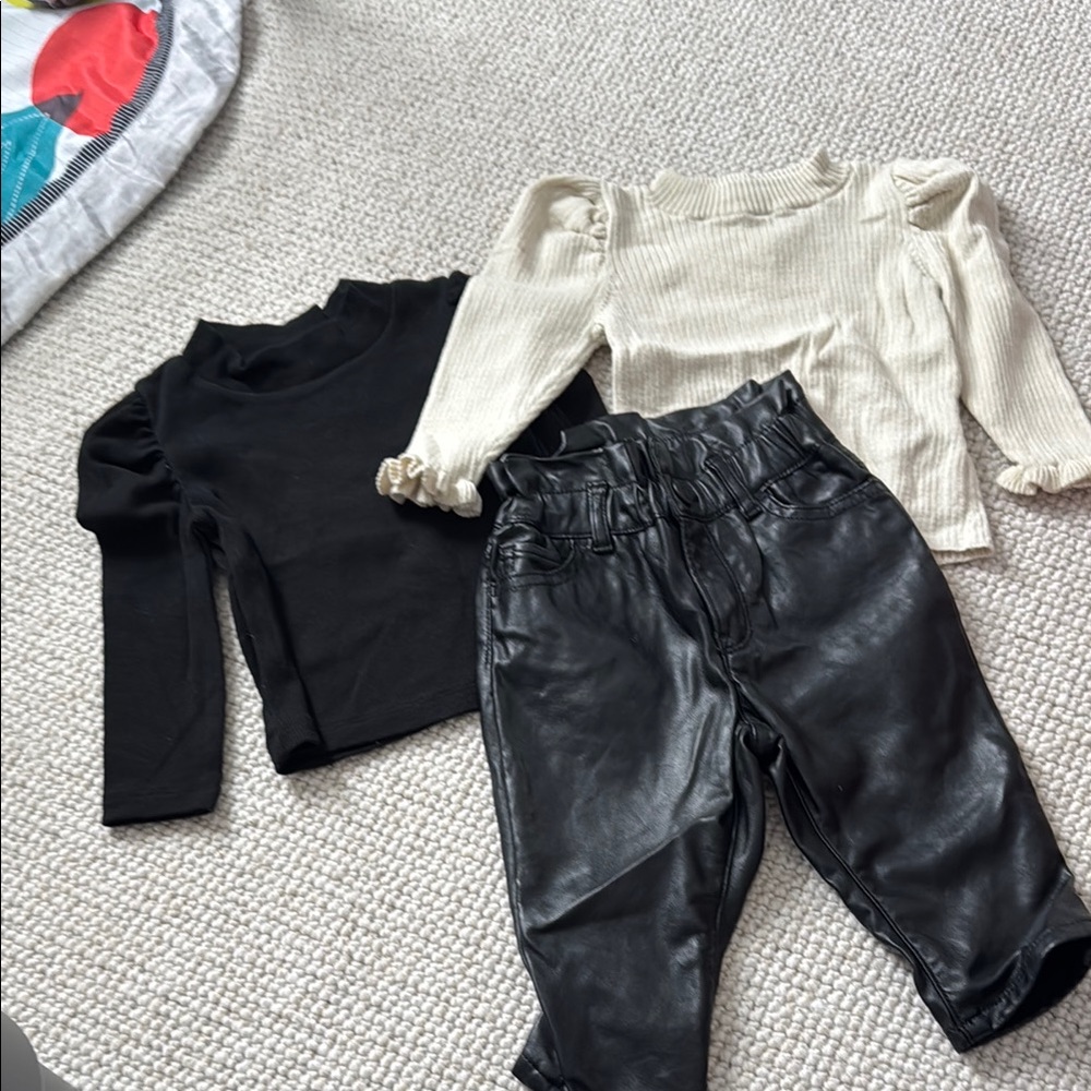 Stylish baby Black and Cream Outfit Set